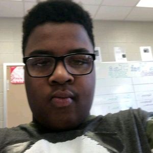 Meet your Posher, Devin